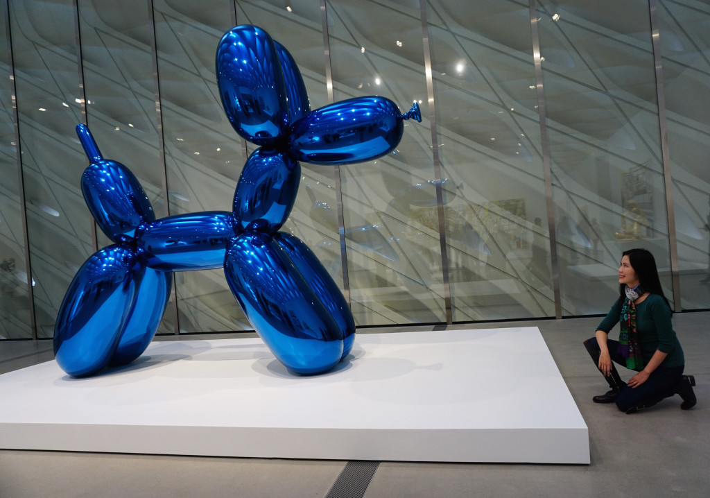 The Broad L.A. California Museum Twisted Balloons Jeff Koons