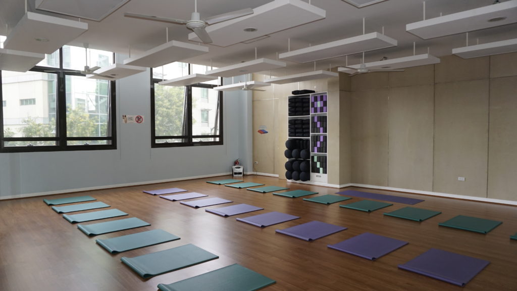 Yoga+Express Venice Grand Canal Mall McKinley Hill yoga studio